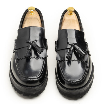 NEAPOLITAN COLLAR WIDE LOAFERS